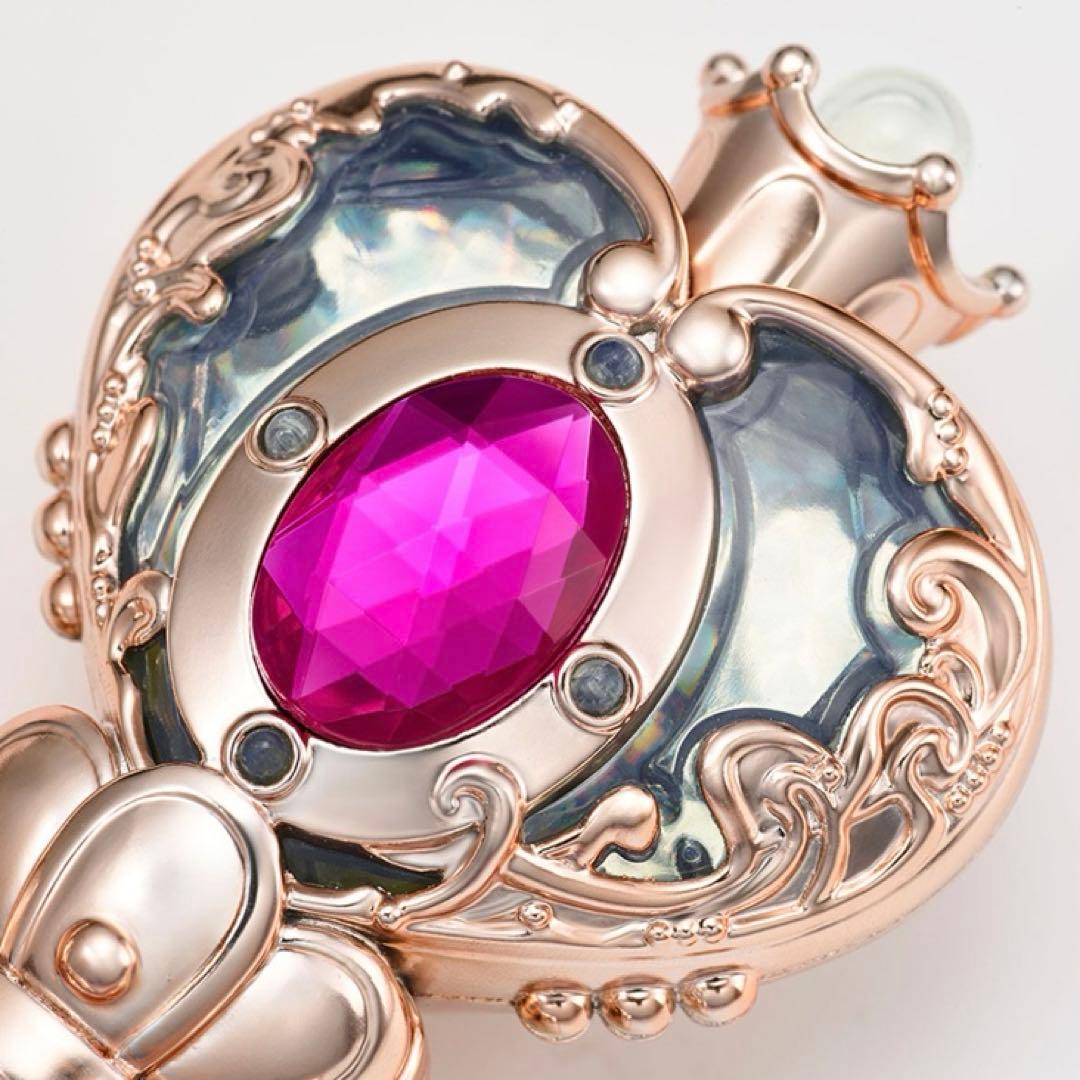 セーラームーンスパイラルムーンハートロッドシャイニーシリーズ　プレミアムバンダイ