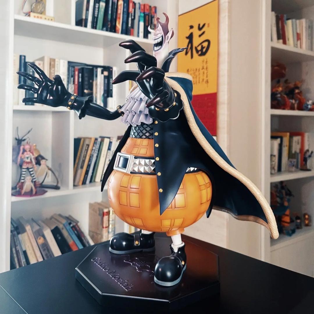 ワンピース ゲッコー・モリア フィギュア ガレージキット