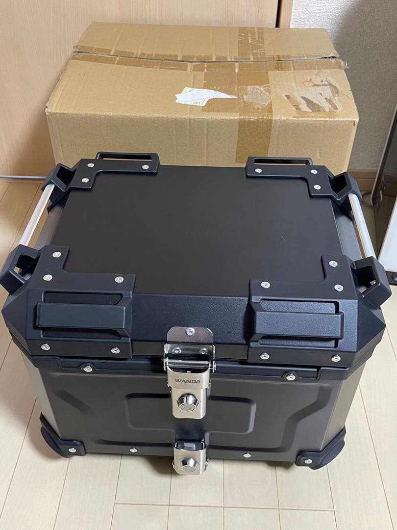 バイク用　リアボックス　ブラック