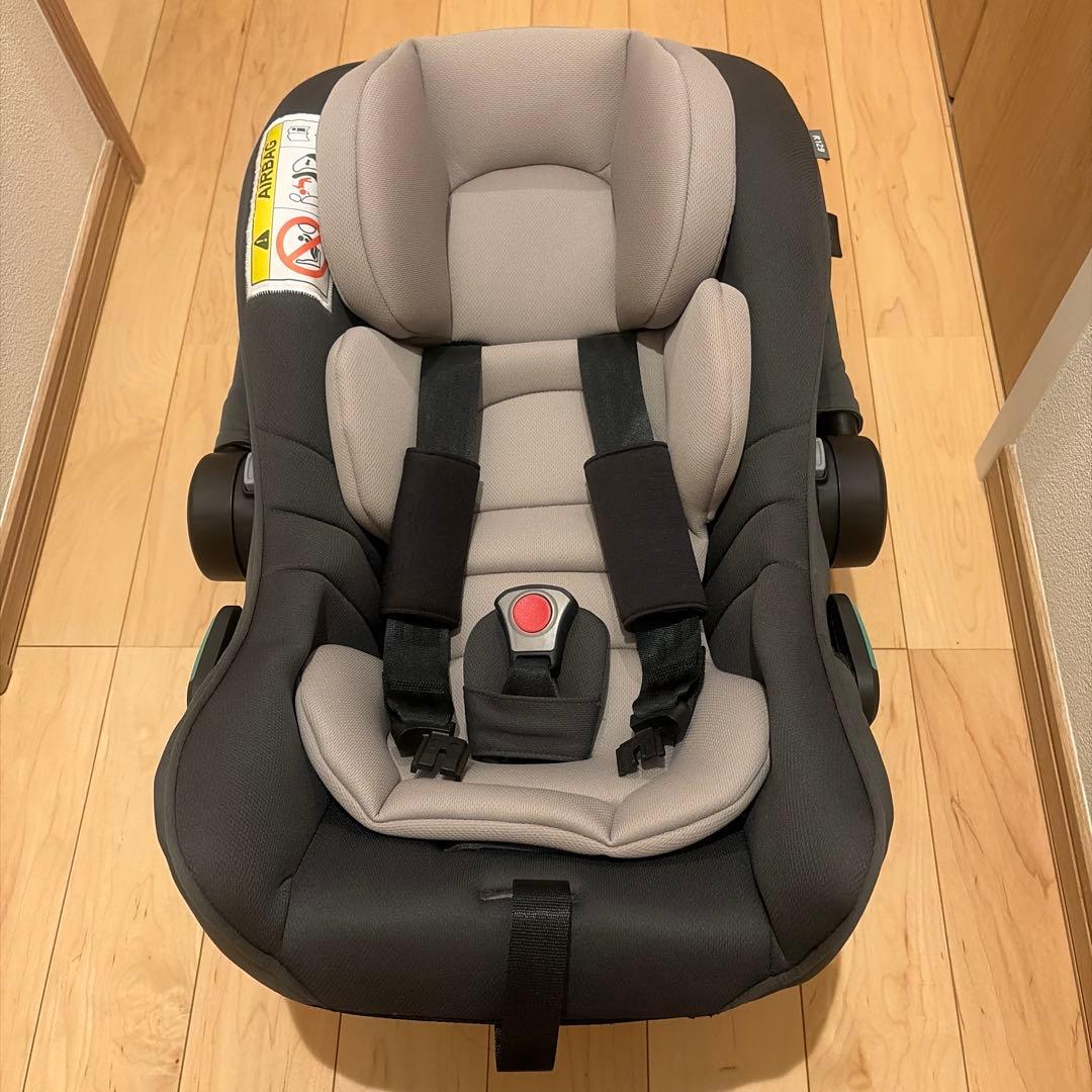 アップリカ　エアキャリー　AB グレー