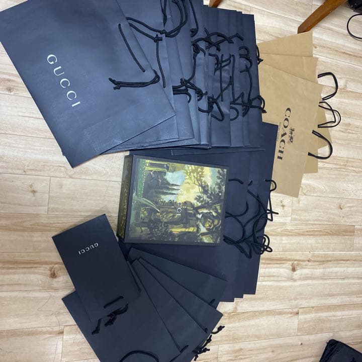 グッチGucci ショッピングバッグ