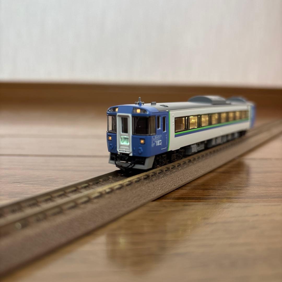 トミックス 92781 キハ183 系 2550 【室内灯付】基本、増結セット