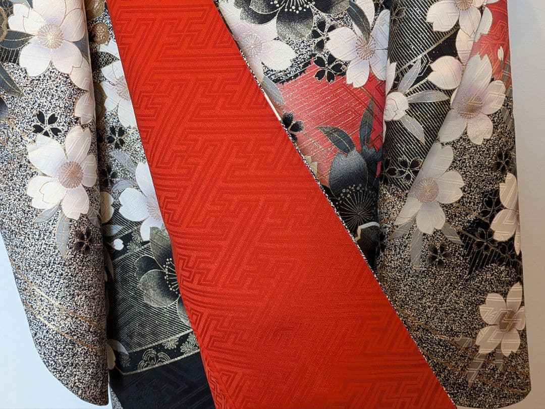 振袖フルセット 身丈162裄65.5 豪華振袖 金彩 赤 黒 逸品 成人式