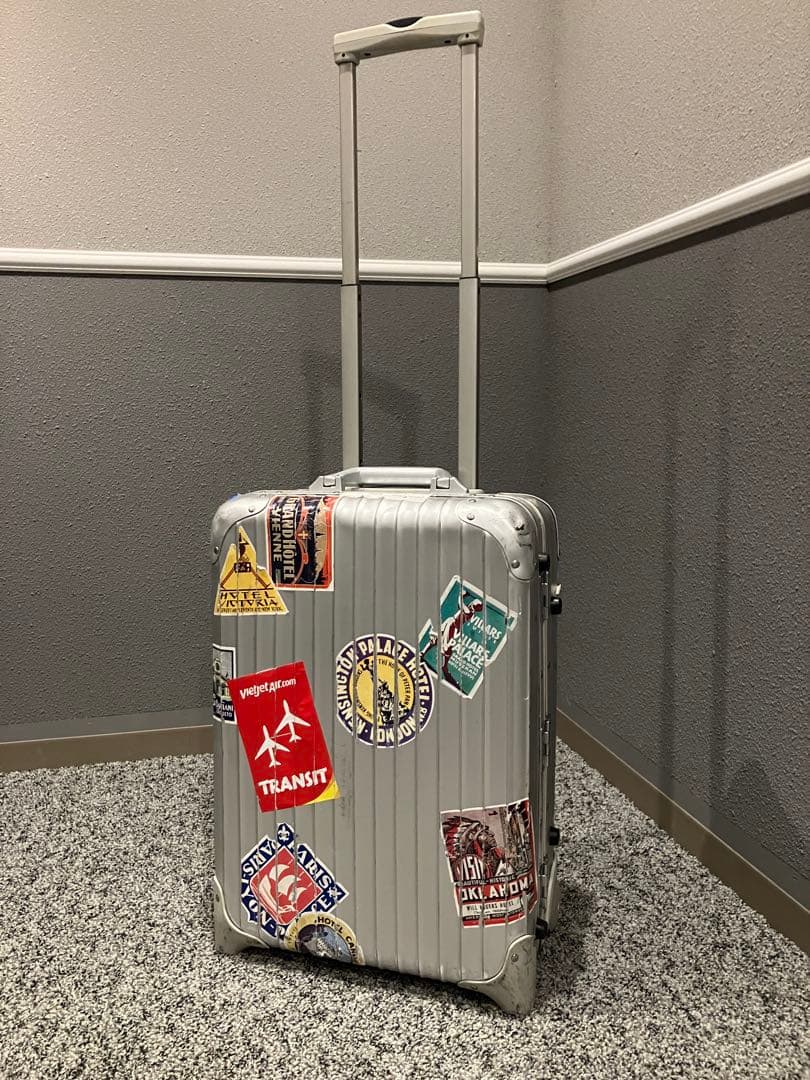 RIMOWAリモワトパーズ35リットルused二輪ジュラルミン