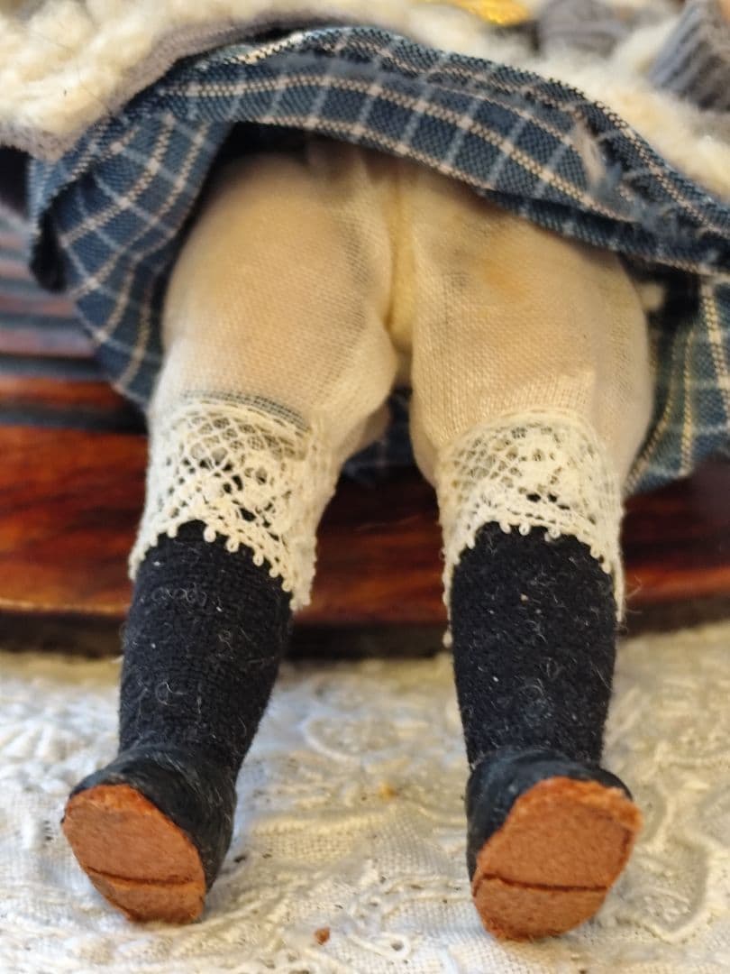 ミニョネット　10センチ程　　ビスクドール　人形