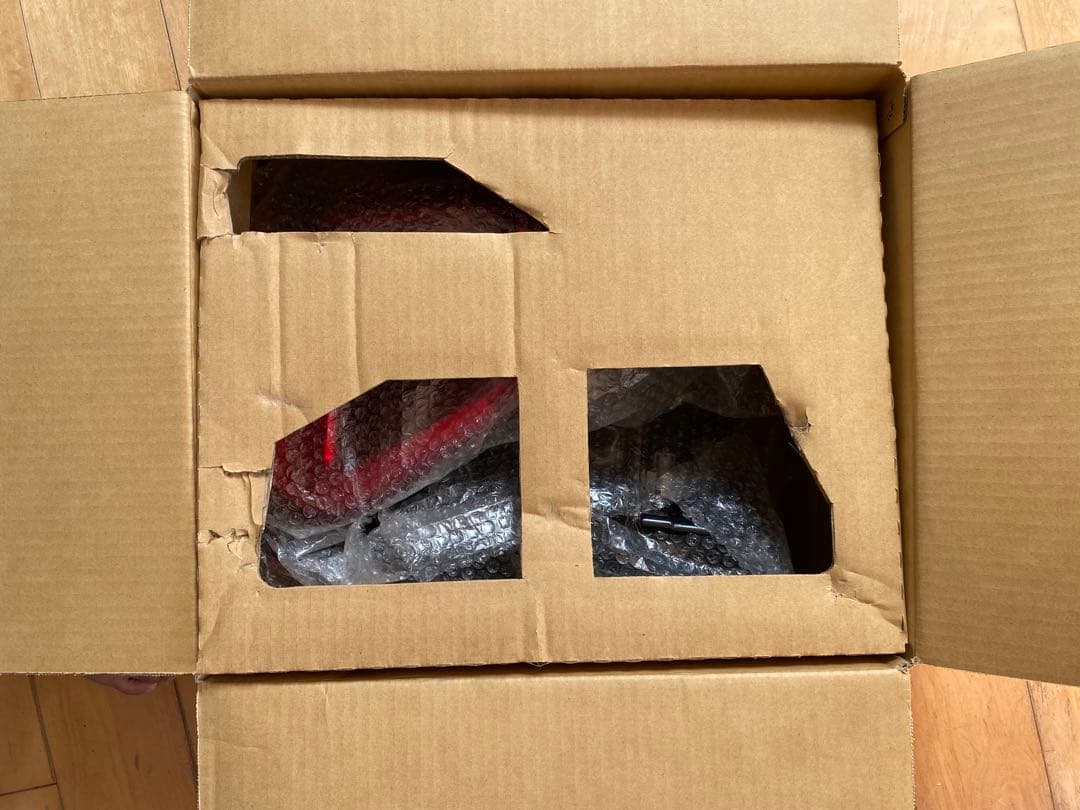 ハイラックスGUN125 後期テールランプ　トヨタ純正