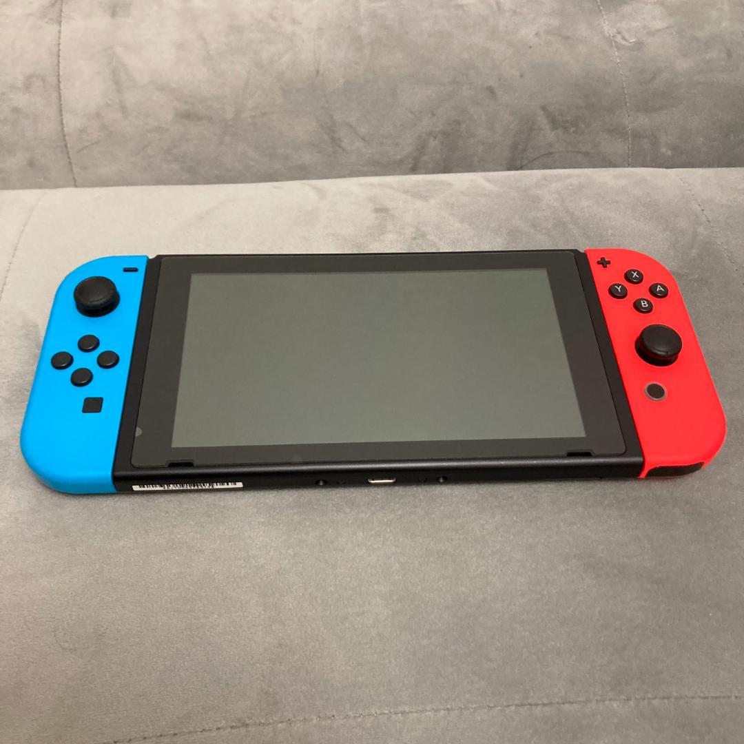 Nintendo Switch ネオンブルー・ネオンレッド本体【ケース付き】