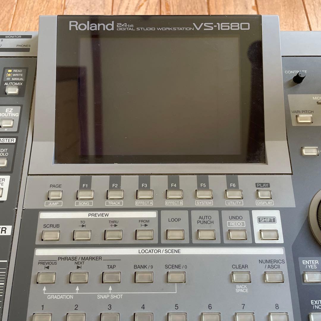 Roland VS-1680 マルチトラックレコーダー