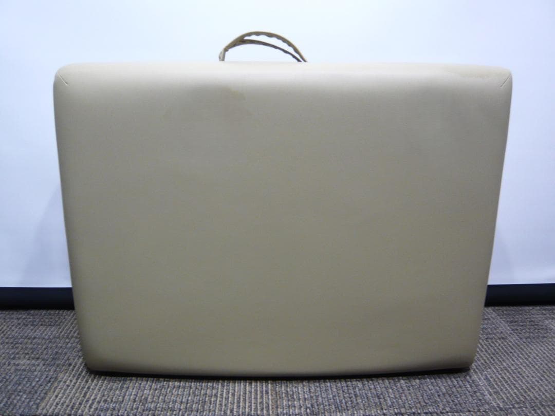 Luxia 高級木製折りたたみリクライニングベッド　 施術ベッド