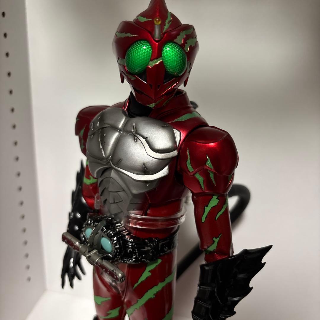 仮面ライダー　アマゾンズ　アマゾンアルファ　RAH フィギュア　ジャンク