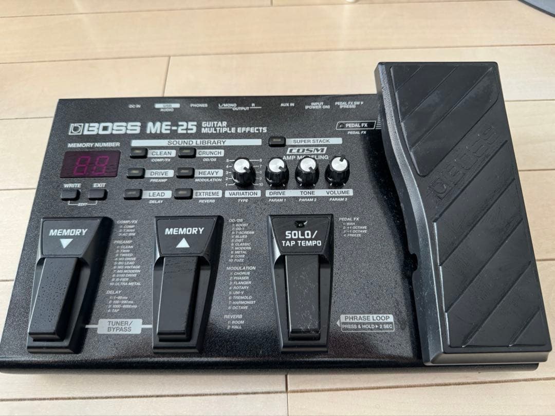 ギター BOSS ME-25 GUITAR MULTIPLE EFFECTS