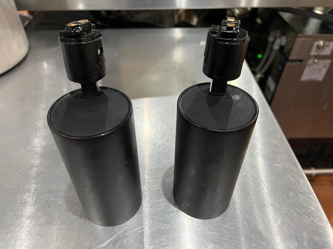 8個　コイズミスポットライト ブラック LED対応　ダクトレール用　値引き可能