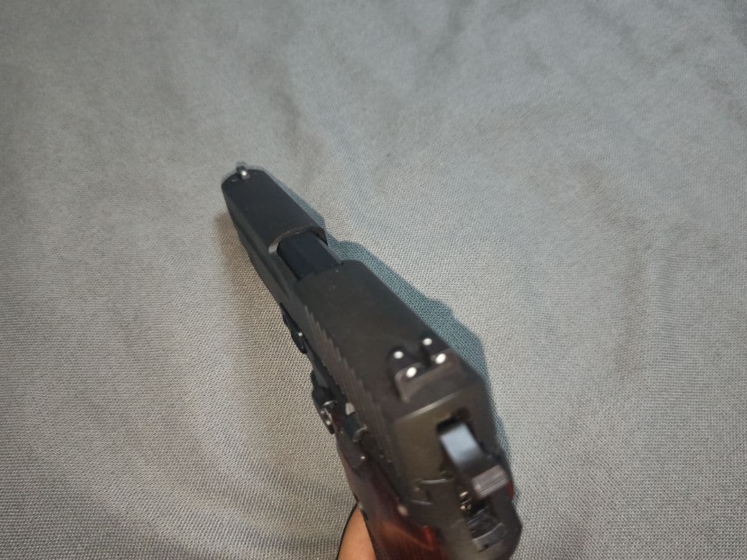 KSC ガスブローバックP226R HW システム7　木製グリップ付き