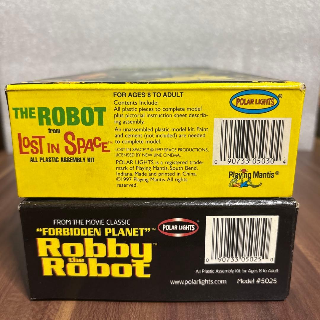 ロスト・イン・スペースロボット＆ロビー・ザ・ロボット　プラモデル　２点セット