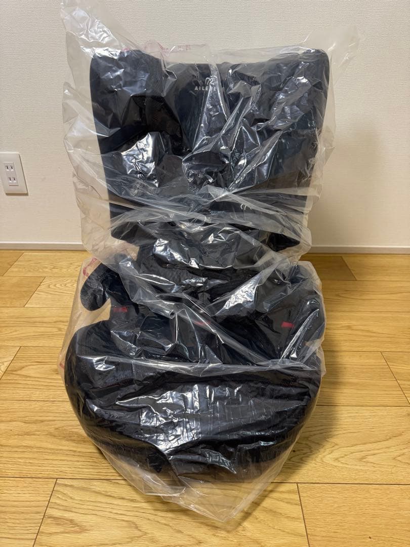 エールベベ パパット グランス ISOFIX ジュニアシート カーボンブラック