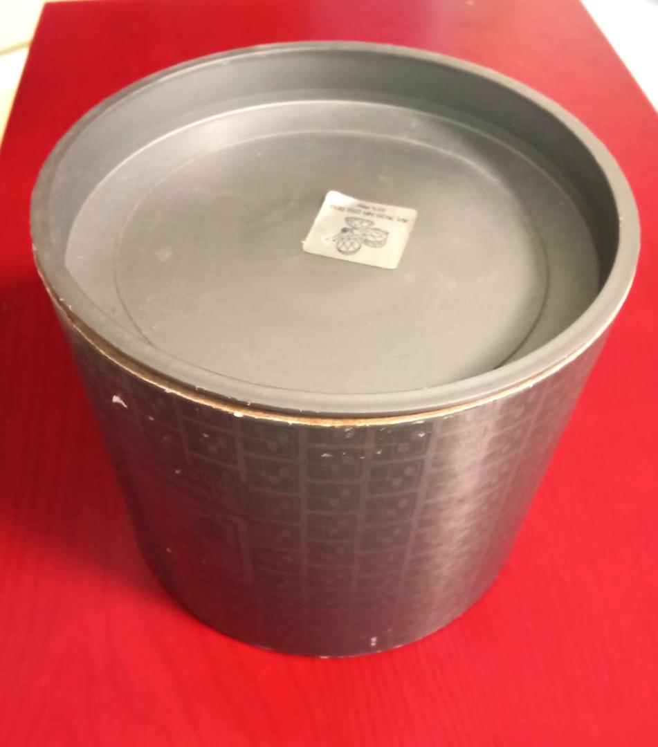 旧製法の魅力！虹色の輝き/バタフライ旧スワロフスキービンテージ・（箱付製品番号）