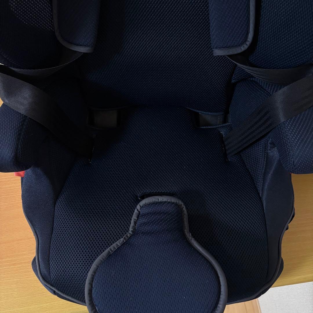 アップリカ エアグルーヴ AD ネイビー ジュニアシート