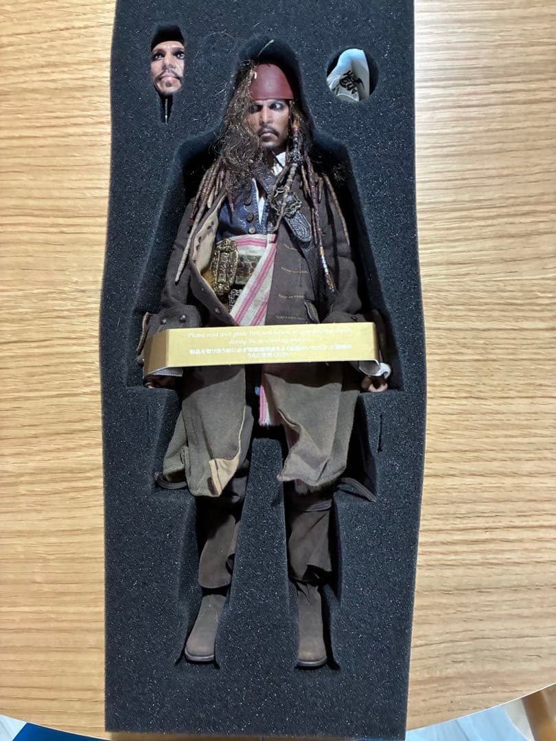 ジャック・スパロウ フィギュア 30cm ホットトイズDX15