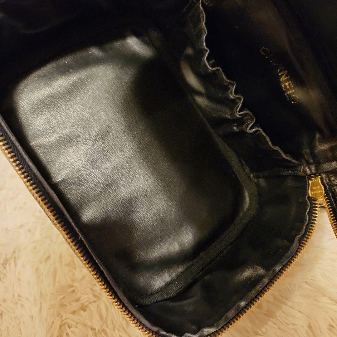 正規CHANEL　キャビアスキン　バニティバッグ