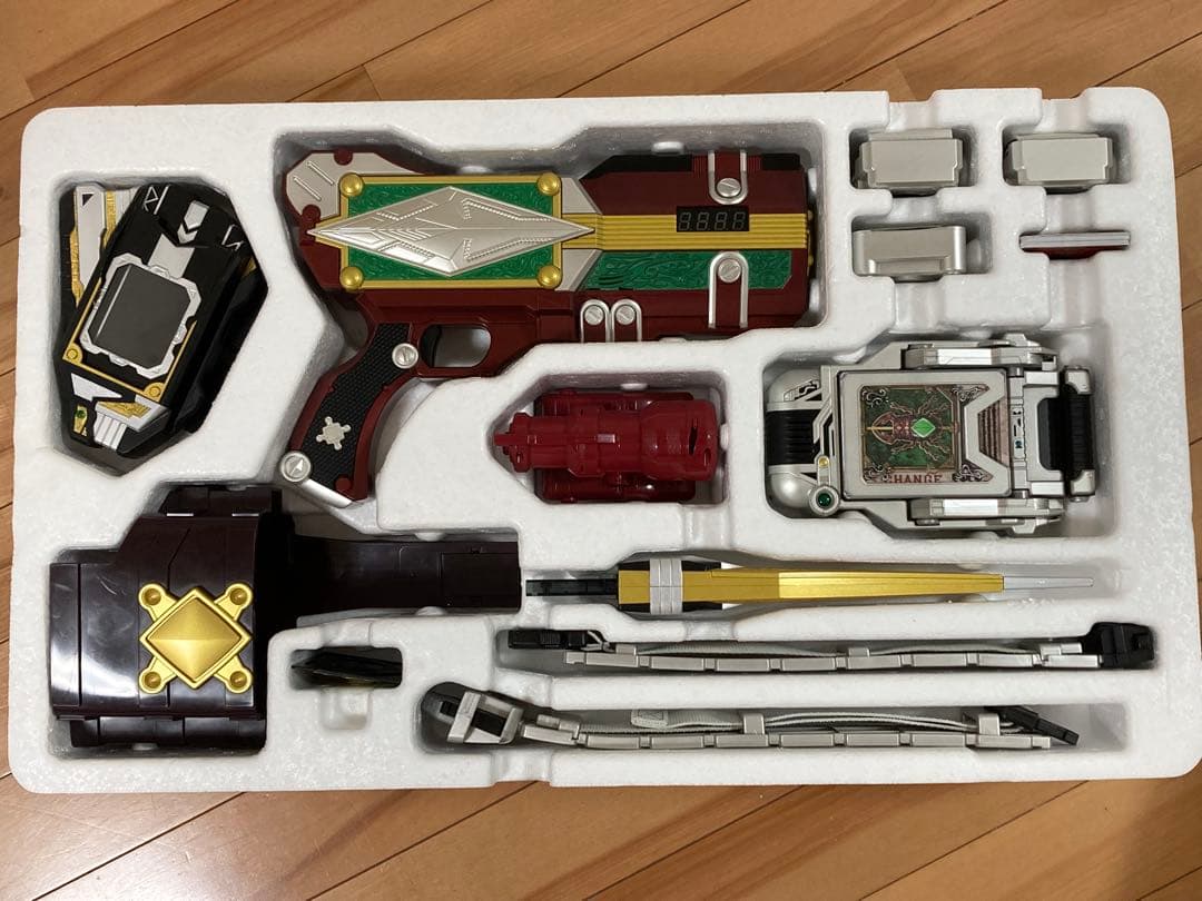 CSM ギャレンバックル&ラウズアブゾーバー&ギャレンラウザー