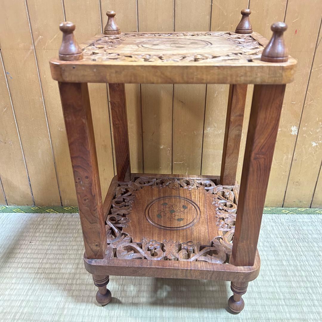 インド製 サイドテーブル ナイトテーブル　飾り台 花台 輸入家具 アンティーク