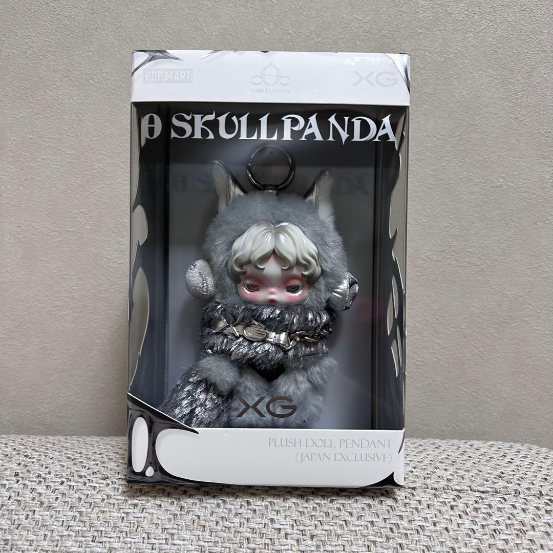 popmart XG skullpanda スカルパンダ　ぬいぐるみペンダント