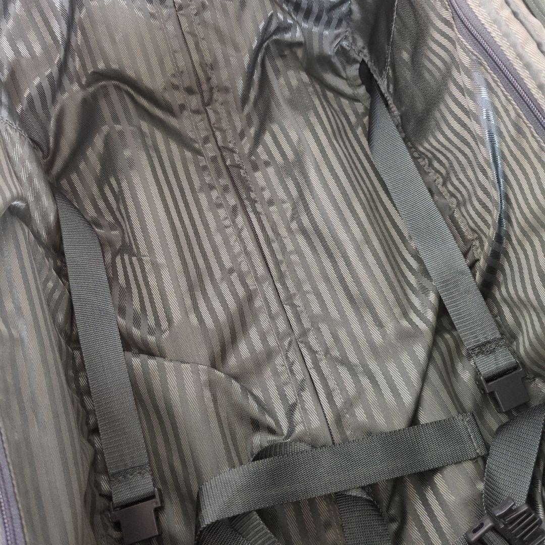 TUMI オリーブグリーン キャリーケース