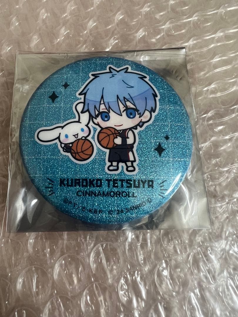 黒子のバスケ　サンリオ　黒子テツヤ　グリッター　缶バッジ
