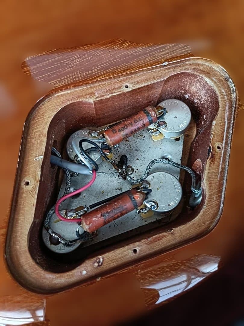 1982年製 30th Anniversary Gibson Gold Top