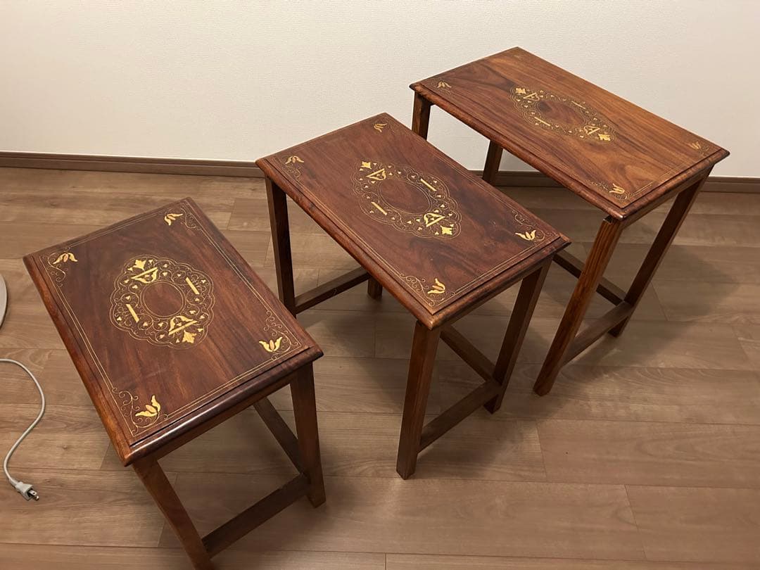 アンティーク　ネストテーブル 　象嵌　イギリス　インレイ　ヴィンテージ　入れ子