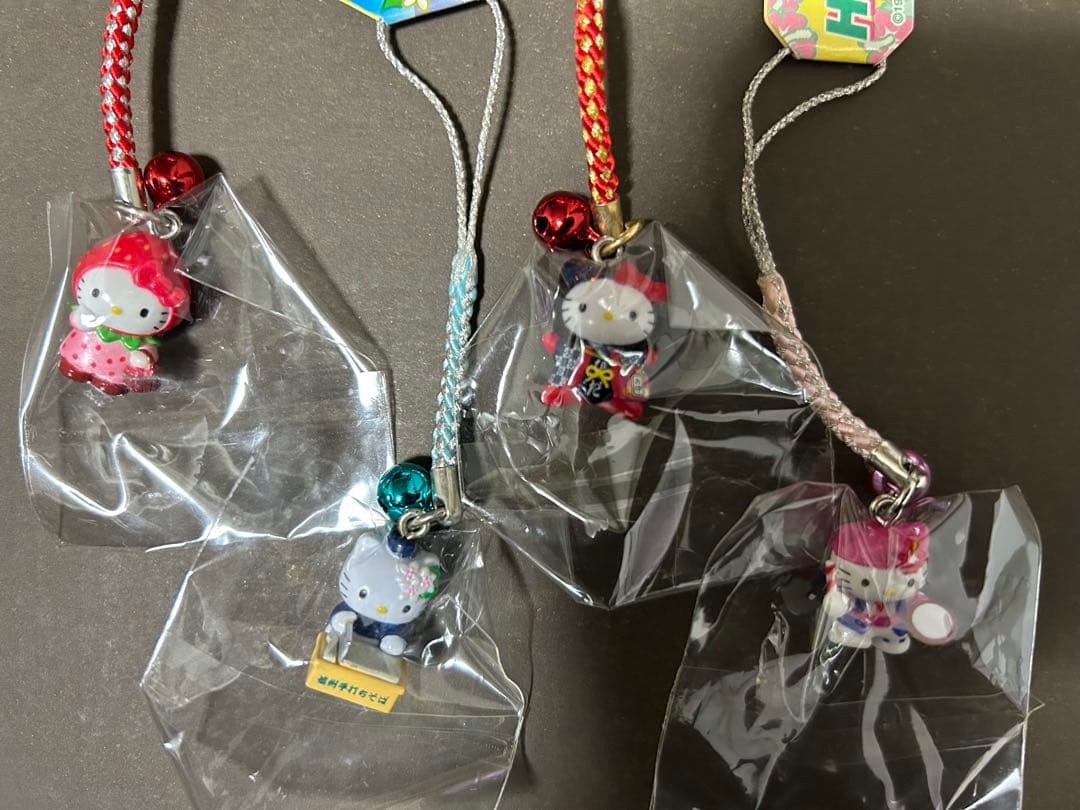 ハローキティ ご当地ストラップ 10個セット
