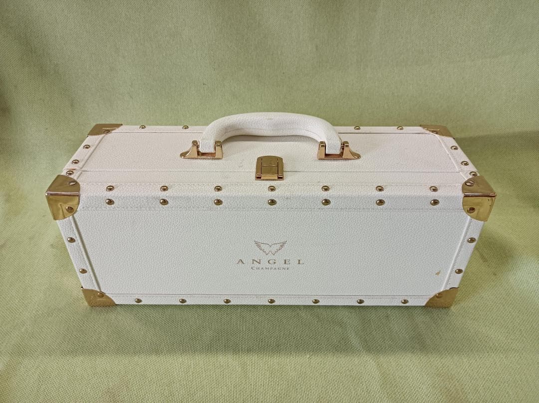 都《LMYCL》エンジェルシャンパン　ドゥミセックブルー　鍵付＋ホワイト　レッド