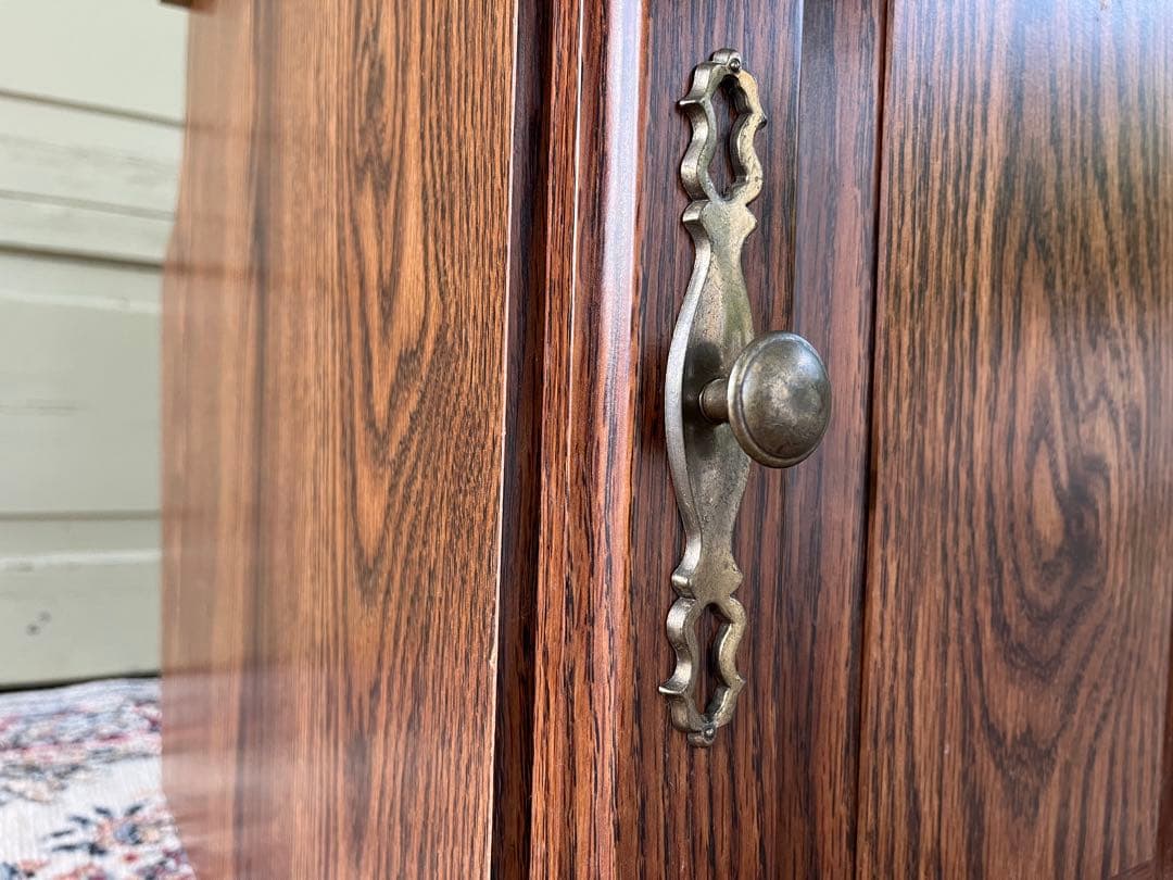 Sauder 【アメリカ老舗家具メーカー】木製マガジンラック付きキャビネット