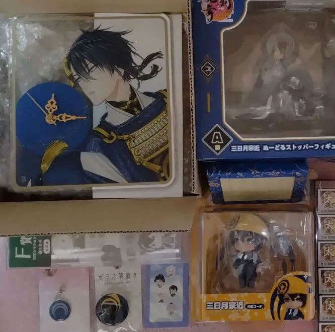 刀剣乱舞 三日月宗近 グッズ まとめ売り 16点 五周年アクリルクロック 他