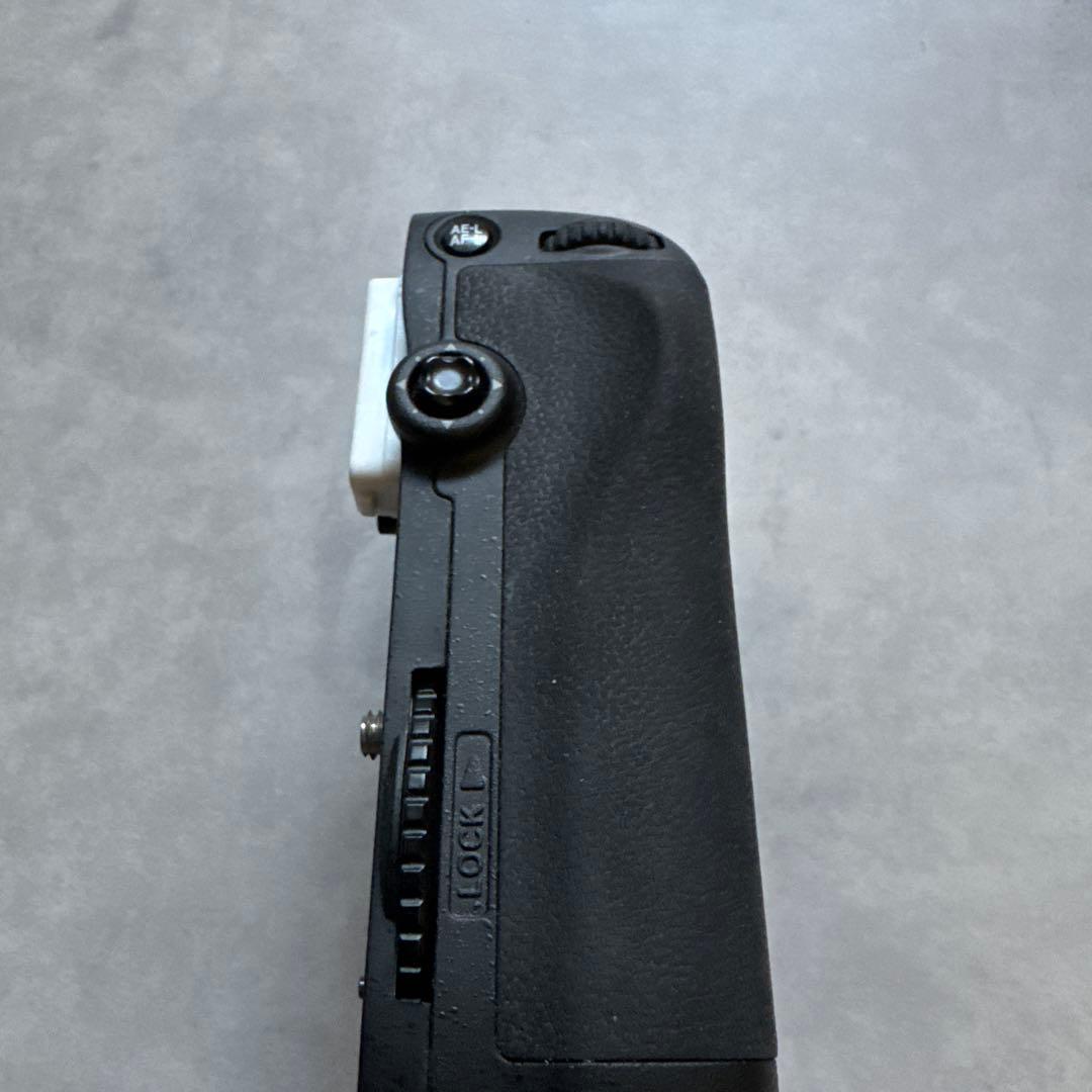 Nikon D600 デジタル一眼レフカメラ ボディ＋リモコン＋MB-D14