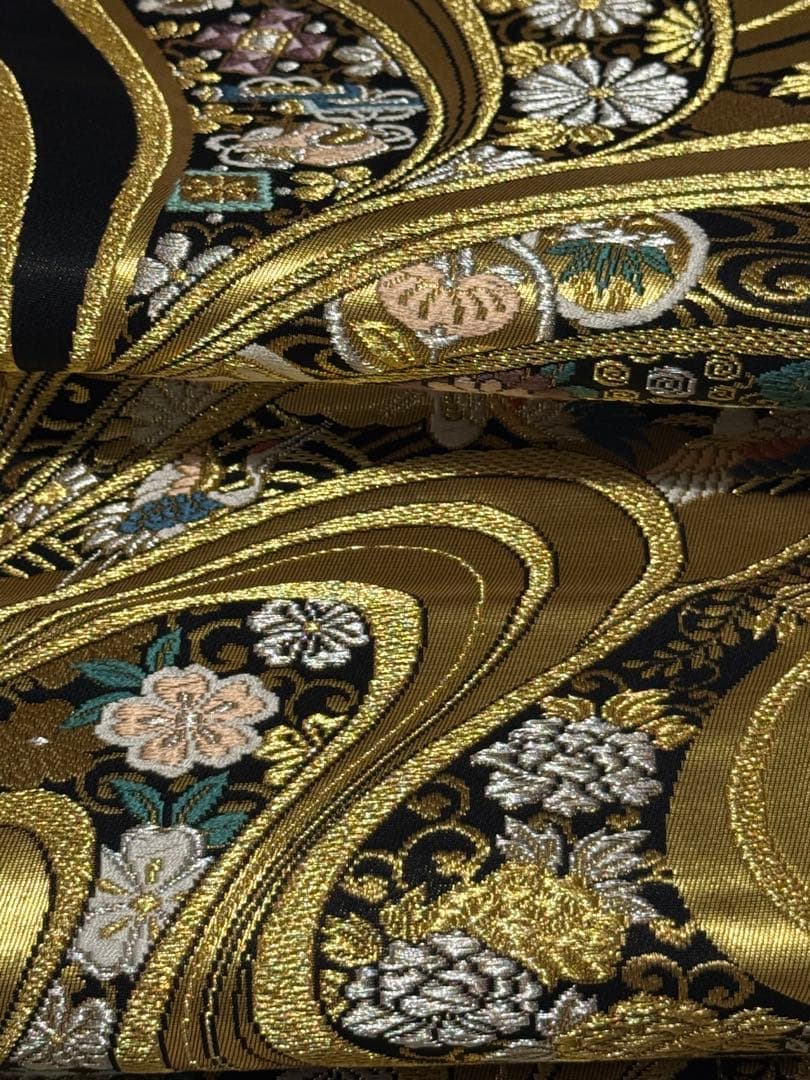 裄７０ｃｍ　豪華　４点セット　牡丹に桜菊模様　刺繍振袖