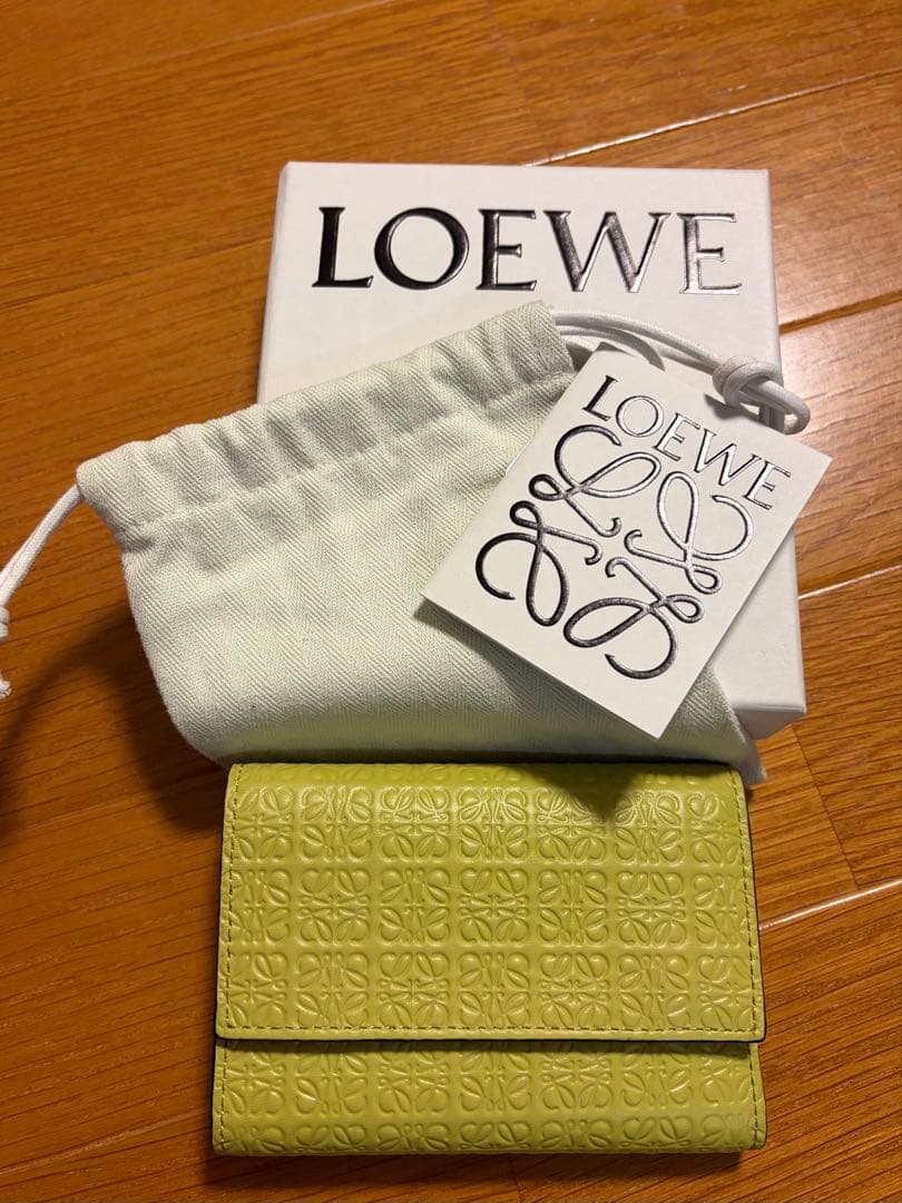 ロエベ　LOEWE◆リピート バーティカル ウォレット スモール　三つ折り財布