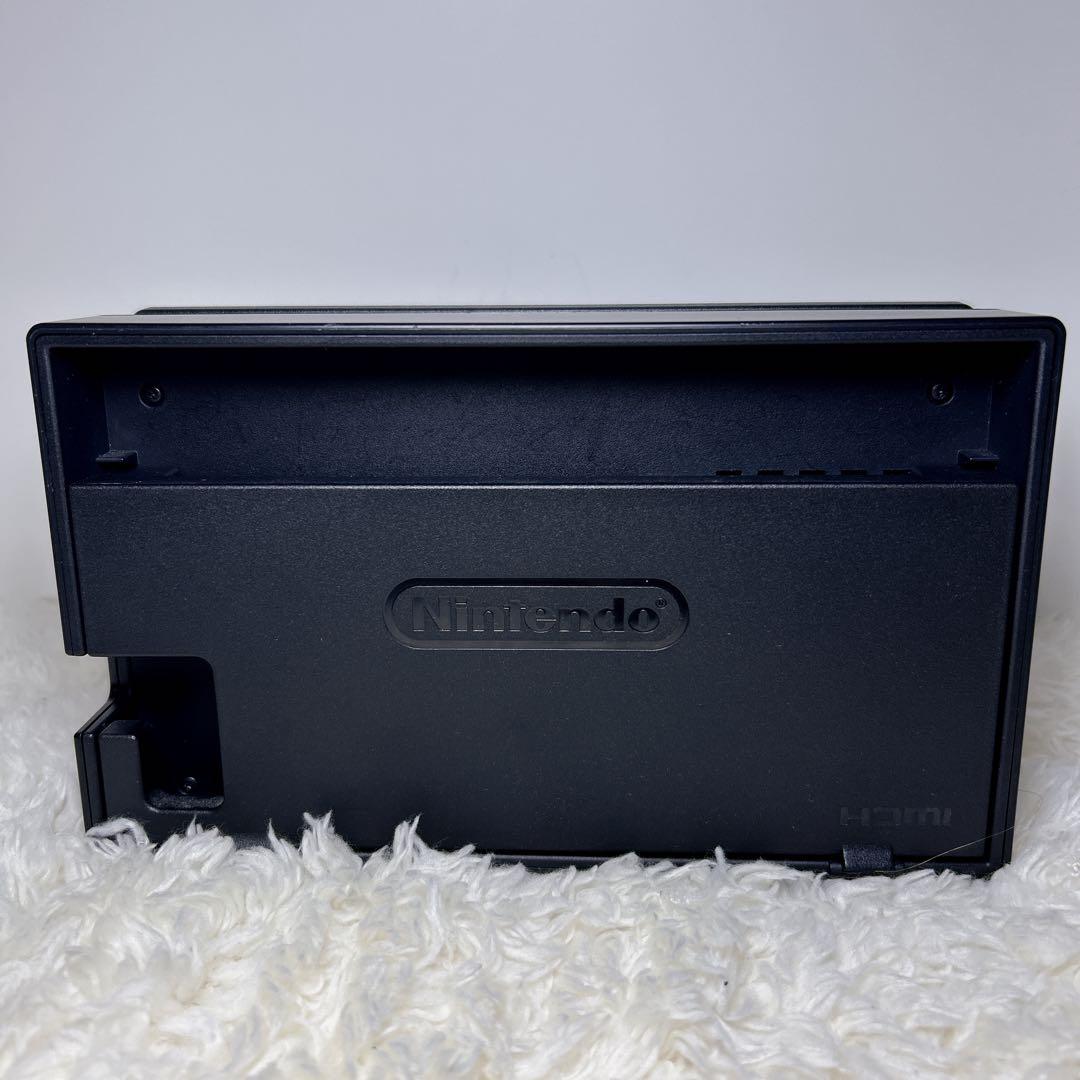 【極美品】ほぼ未使用 Nintendo Switch 本体