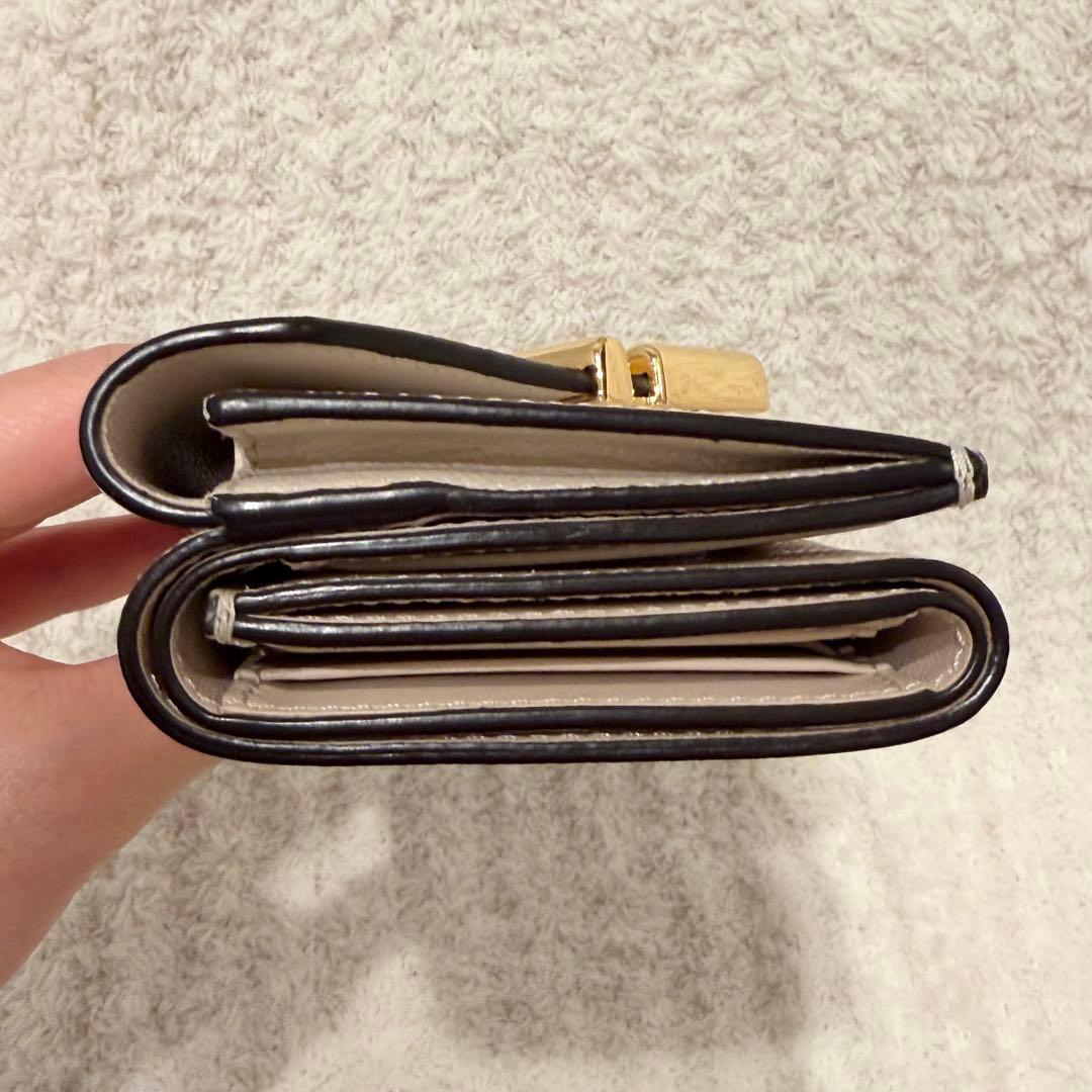 FENDI 三つ折り財布　ダイヤモンド　小銭入れ　フェンディ