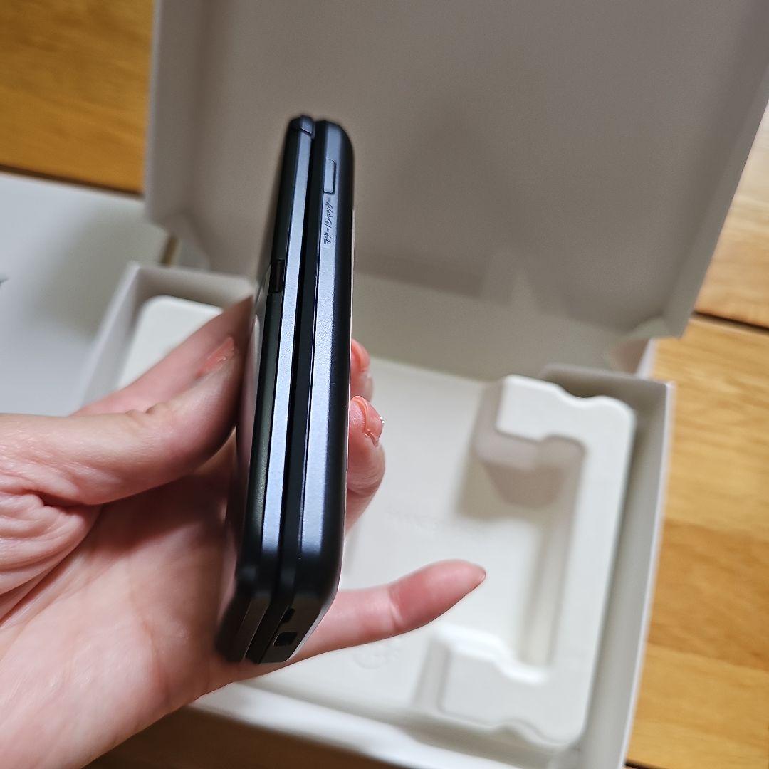 新品　未使用　docomo DIGNOケータイ KY-42C 携帯電話 ブラック