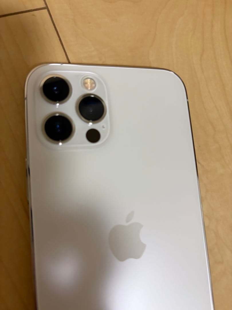 Apple iPhone 12 Pro シルバー simフリー