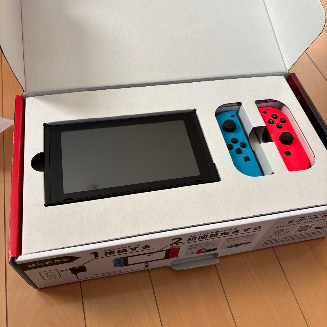 （乃木ちゃん様）Nintendo Switch ネオンブルー/ネオンレッド