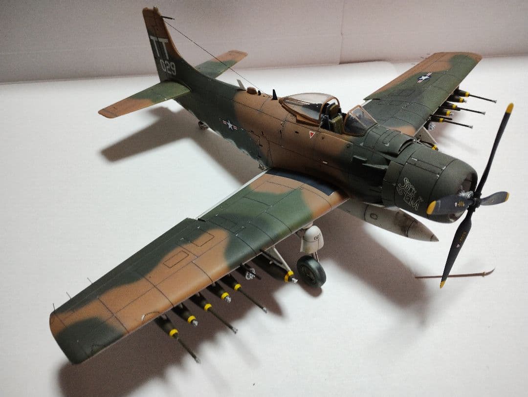 プラモデル完成機　1/48　A-1Jスカイレーダー