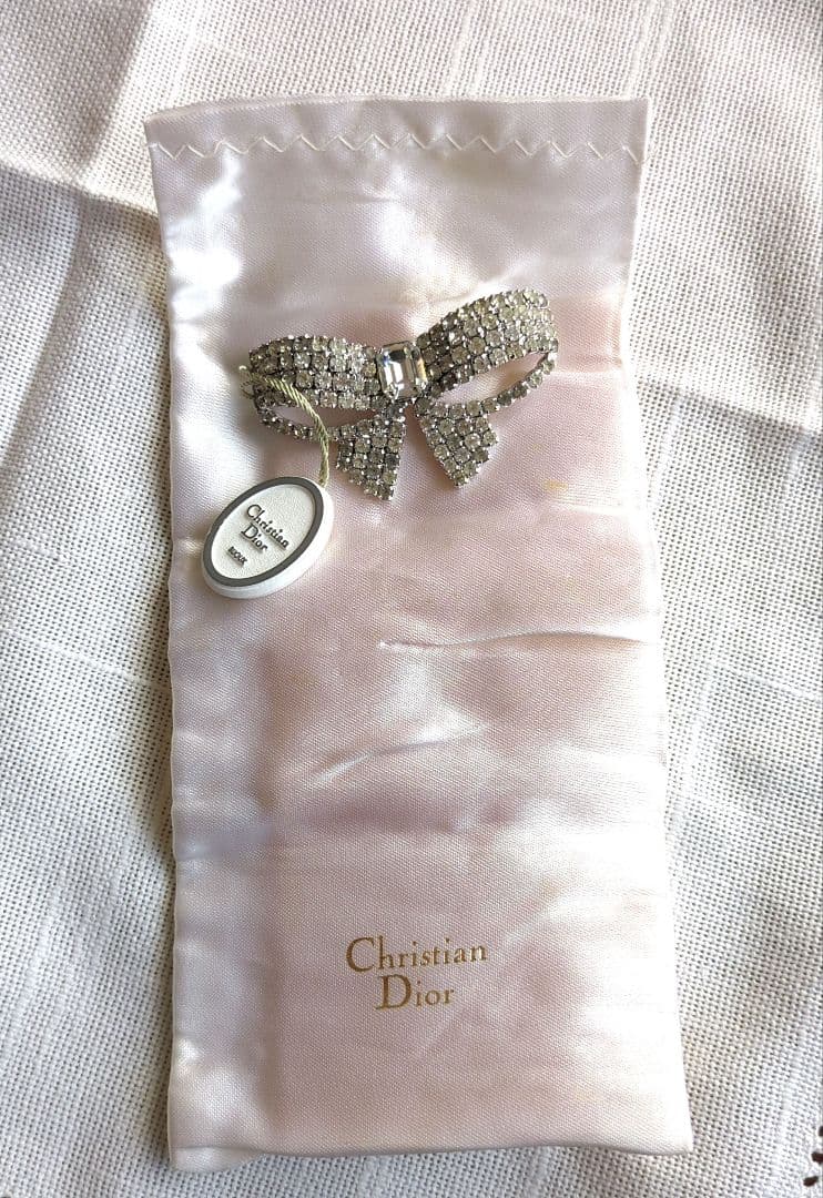 Christian Dior リボン型ブローチ