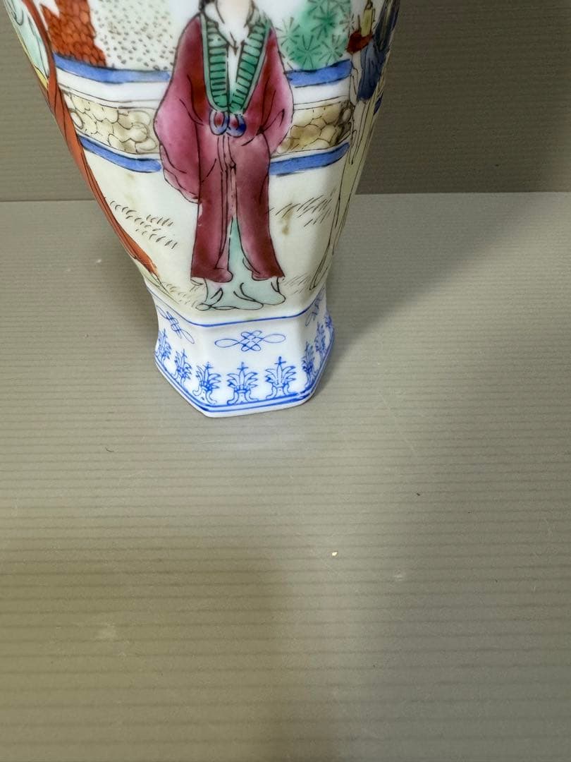 2234  中国美術　景徳鎮　薄胎　花瓶