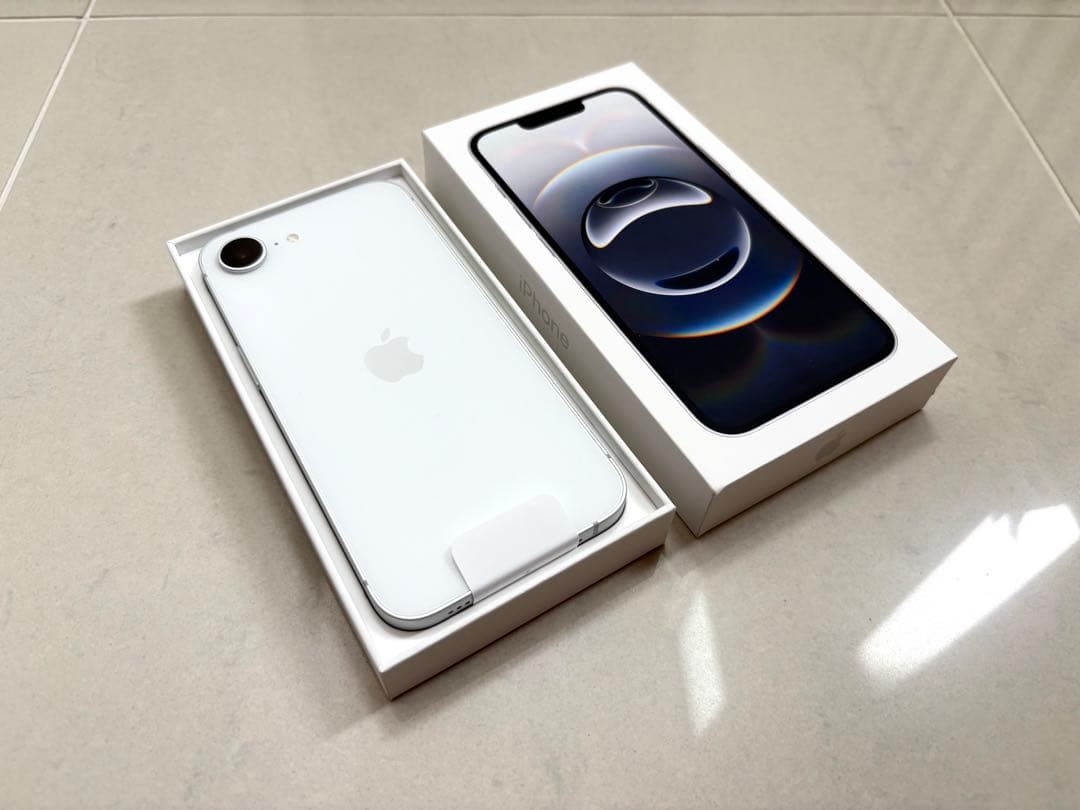 【新品未使用】Apple iPhone16e 128GB ホワイト simフリー