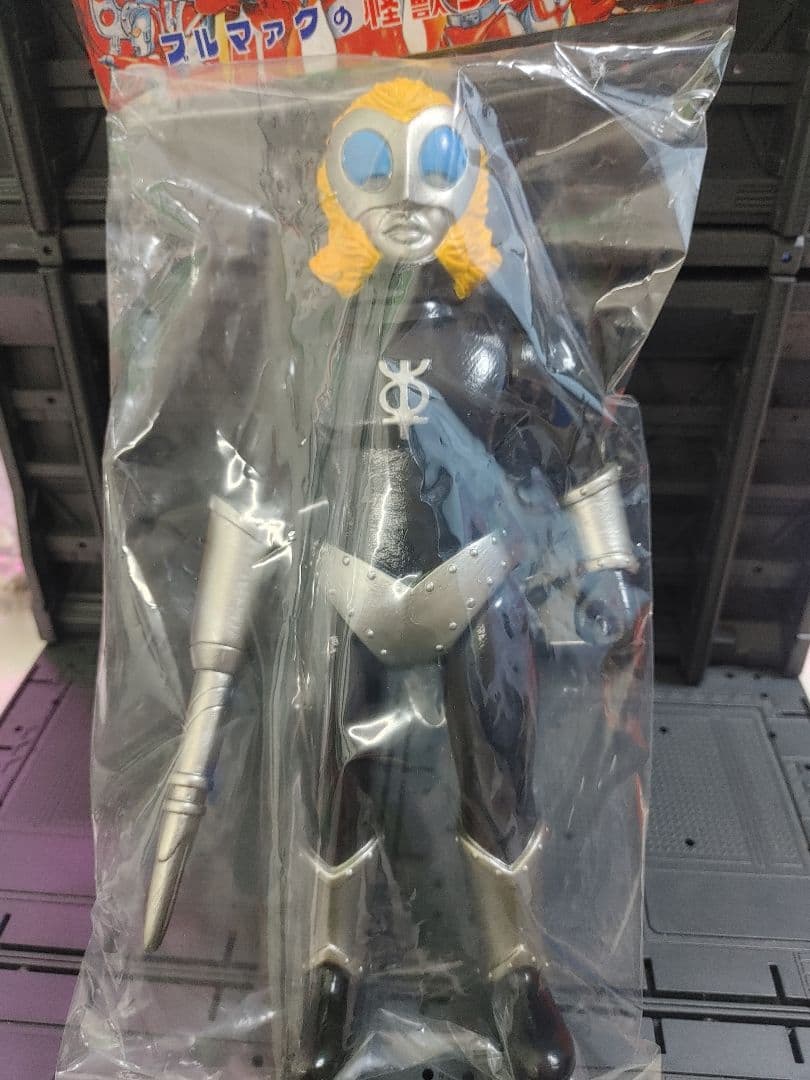 マグマ星人　ウルトラマンレオ　ブルマァク　マルサン ポピー　マーミット