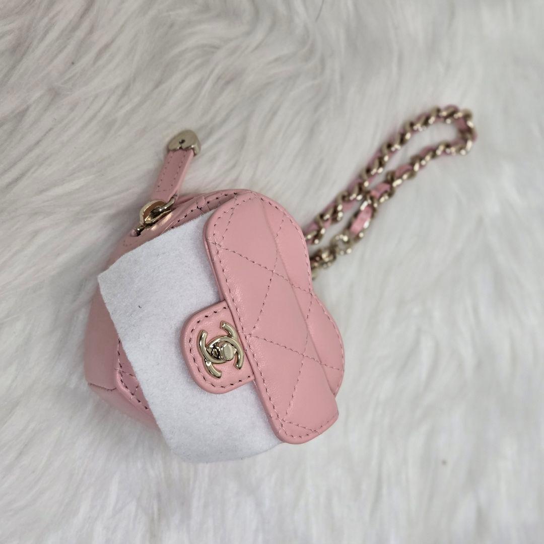 CHANEL シャネル　ハート　バッグチャーム　ケース ピンク
