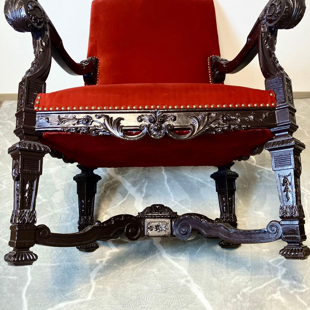 【玉座】 ネオバロック様式 ベルベット アームチェア ヴィンテージ 肘掛け 椅子