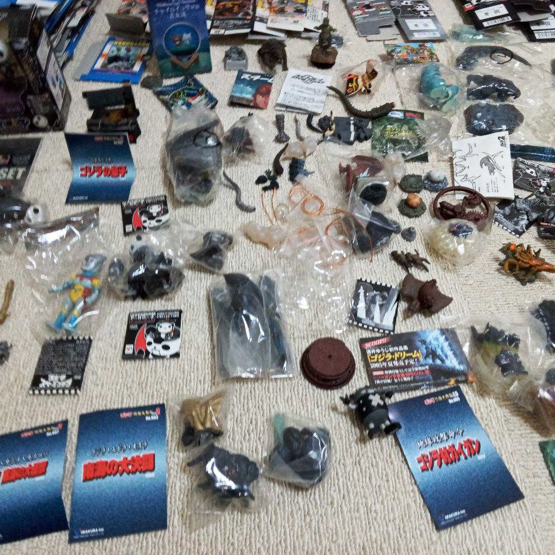 d*7様 【ジャンク品】ゴジラのフィギュア 大量まとめ売り